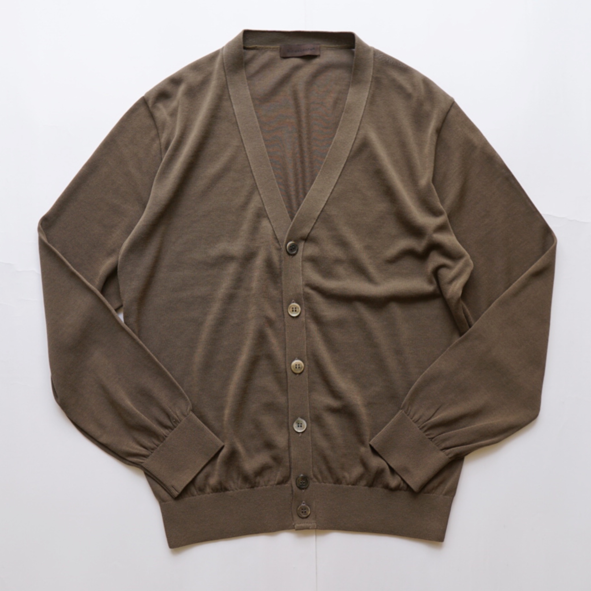 René - メイ♡です。rene♪カーディガン プローチ付き リナシェンテ Rinascente 強撚コットン Vネックカーディガン Olive